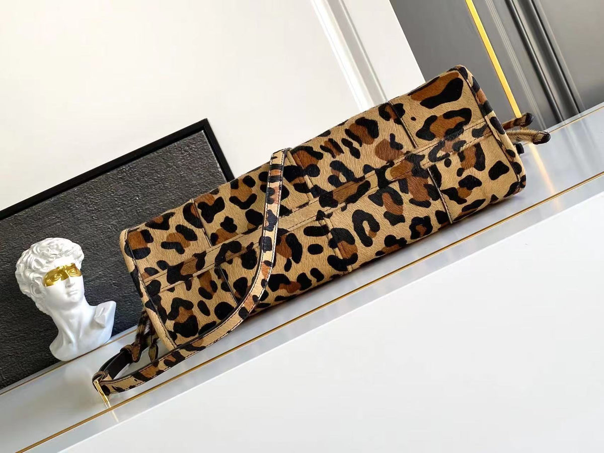 Bonnie medium printed leather handbag