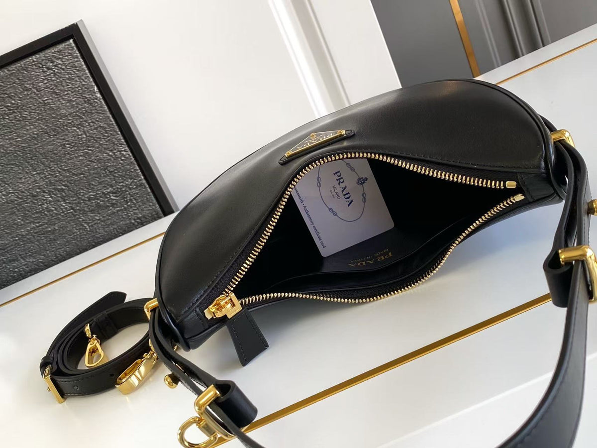 Hobo leather underarm bag