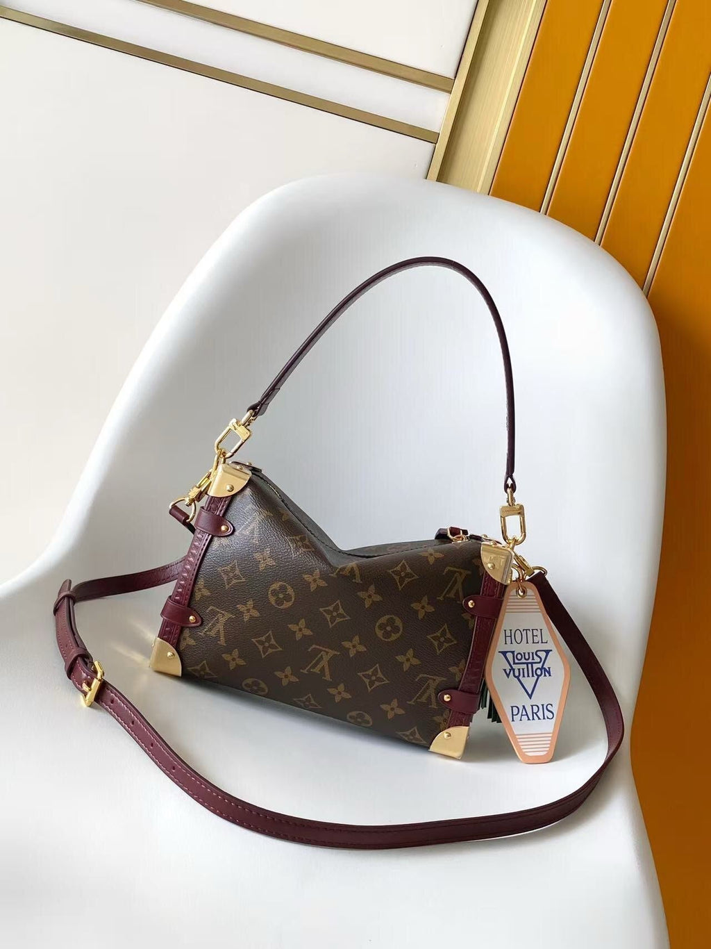 2026 Brown Monogram Canvas Side Trunk MM Handbag M28569