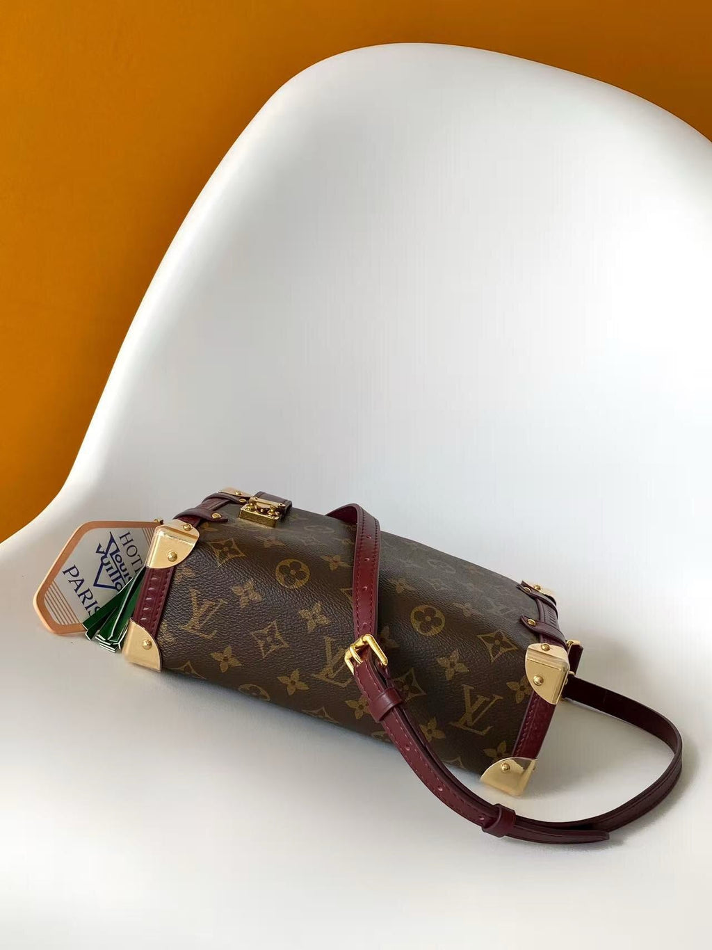 2026 Brown Monogram Canvas Side Trunk MM Handbag M28569